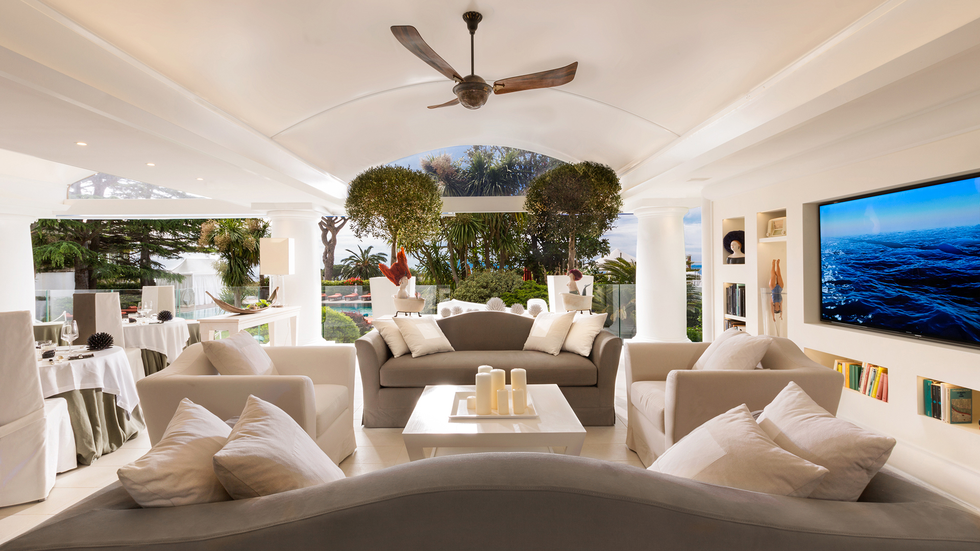 Europe, Italy, Capri Palace Jumeirah, L'Olivio Interior