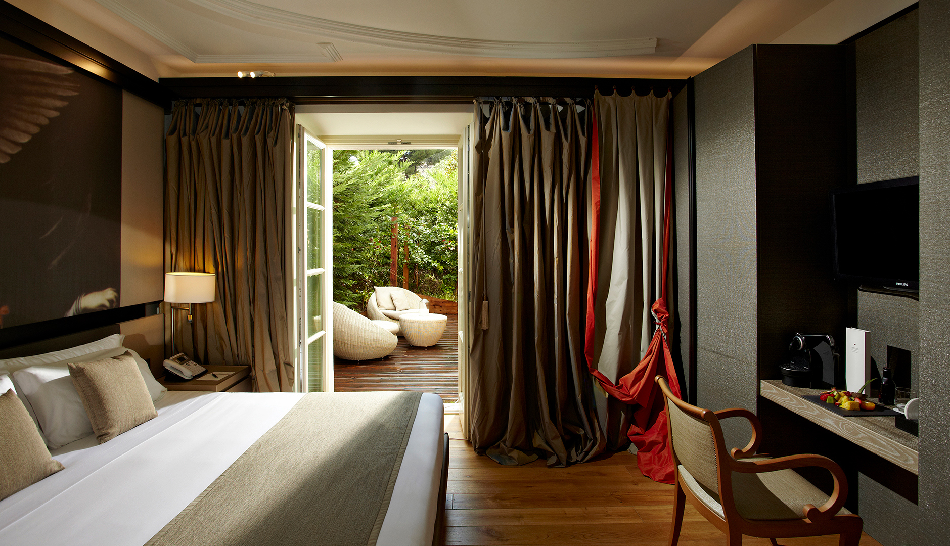 Europe, Italy, Rome, Gran Meliá Rome Villa Agrippina, Garden room