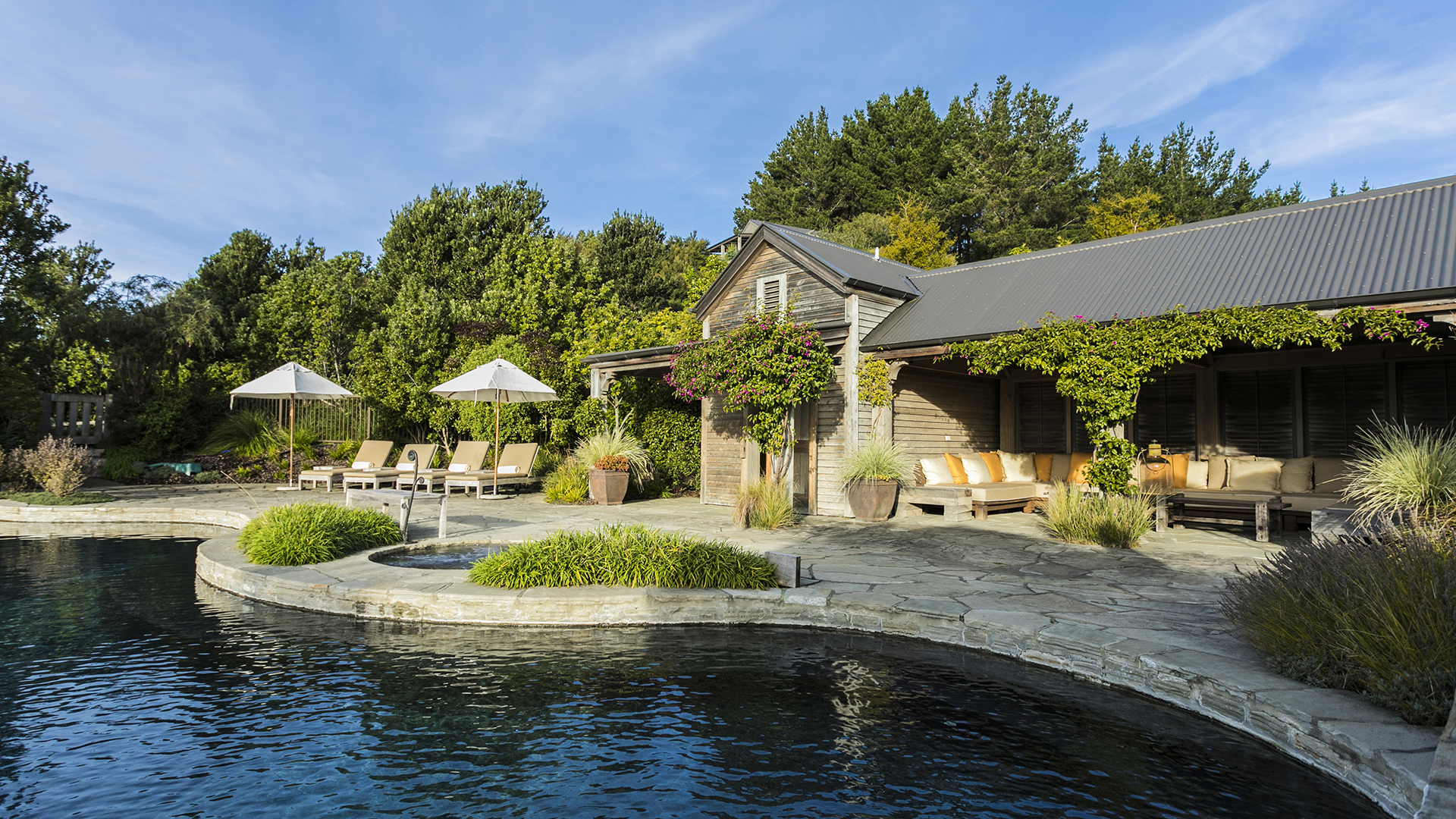  Worldwide, New Zealand, The Farm at Cape Kidnappers, Pool and jacuzzi