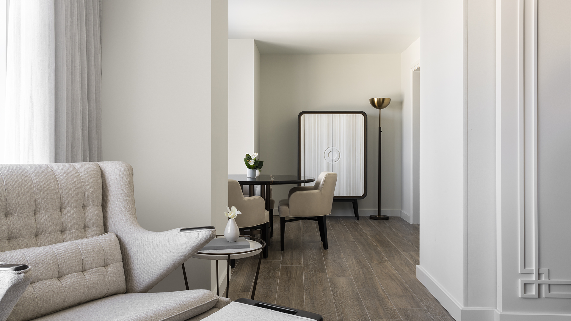  North America & Canada, Florida, Ritz-Carlton South Beach, City View Suite Table