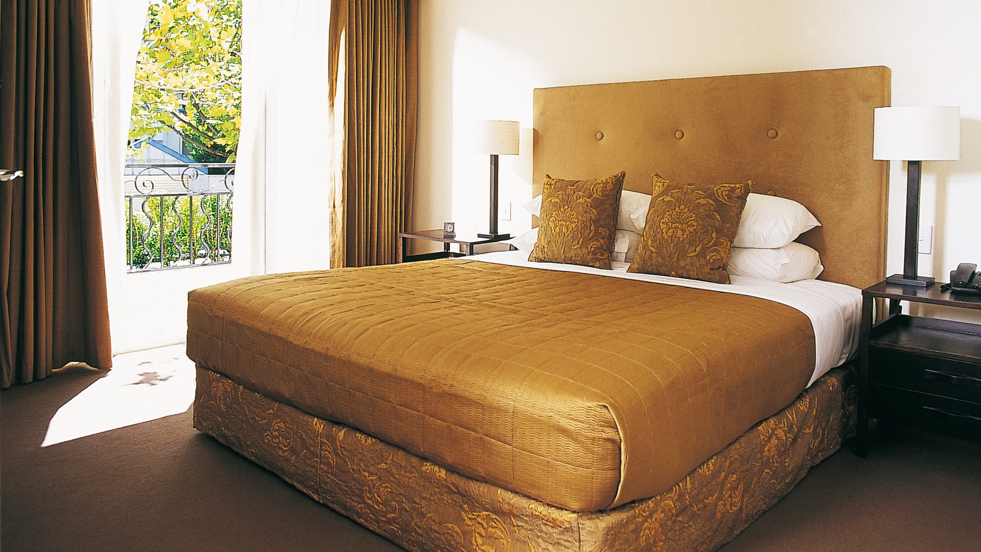  Worldwide, Australia, Lyall hotel, Bedroom