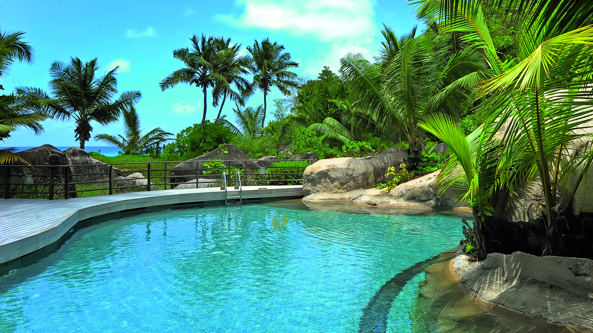 Indian ocean, Seychelles, Constance lemuria resort, Swimming pool
