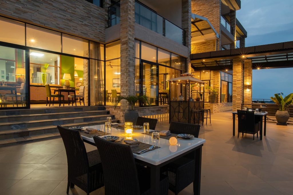 Africa, Rwanda, Cleo Lake Kivu, outdoor dining tables 