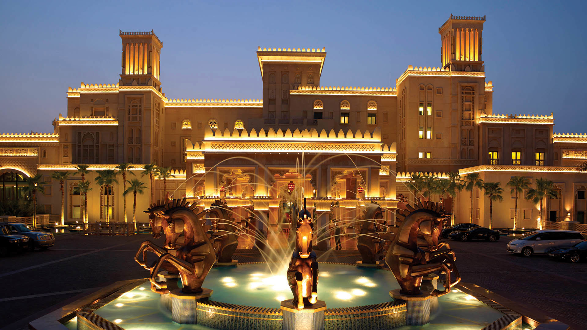 Indian Ocean, Arab Emirates, Dubai, Jumeirah Al Qasr, Entrance fountain
