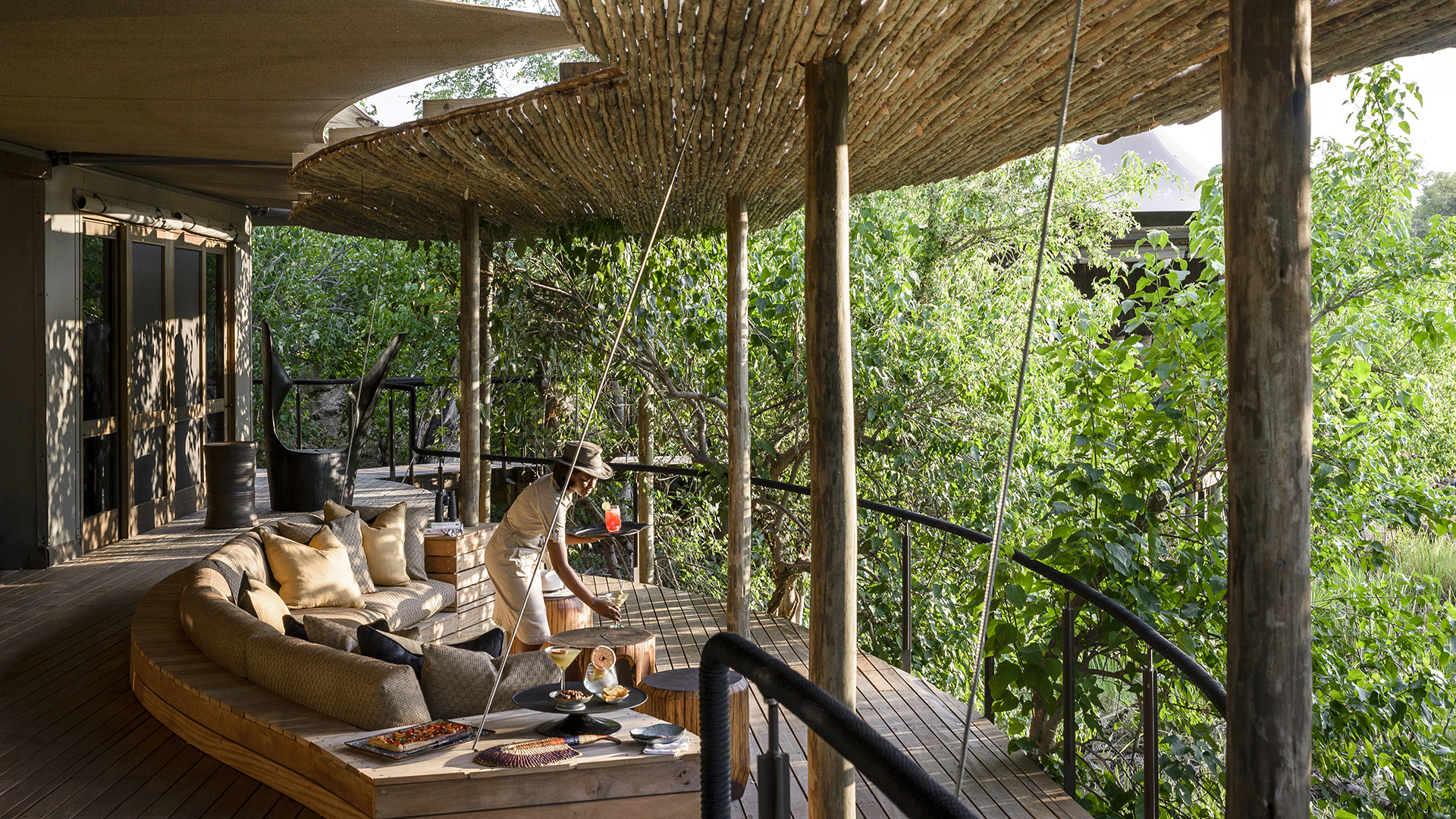  Africa, Botswana, Xigera, Dining