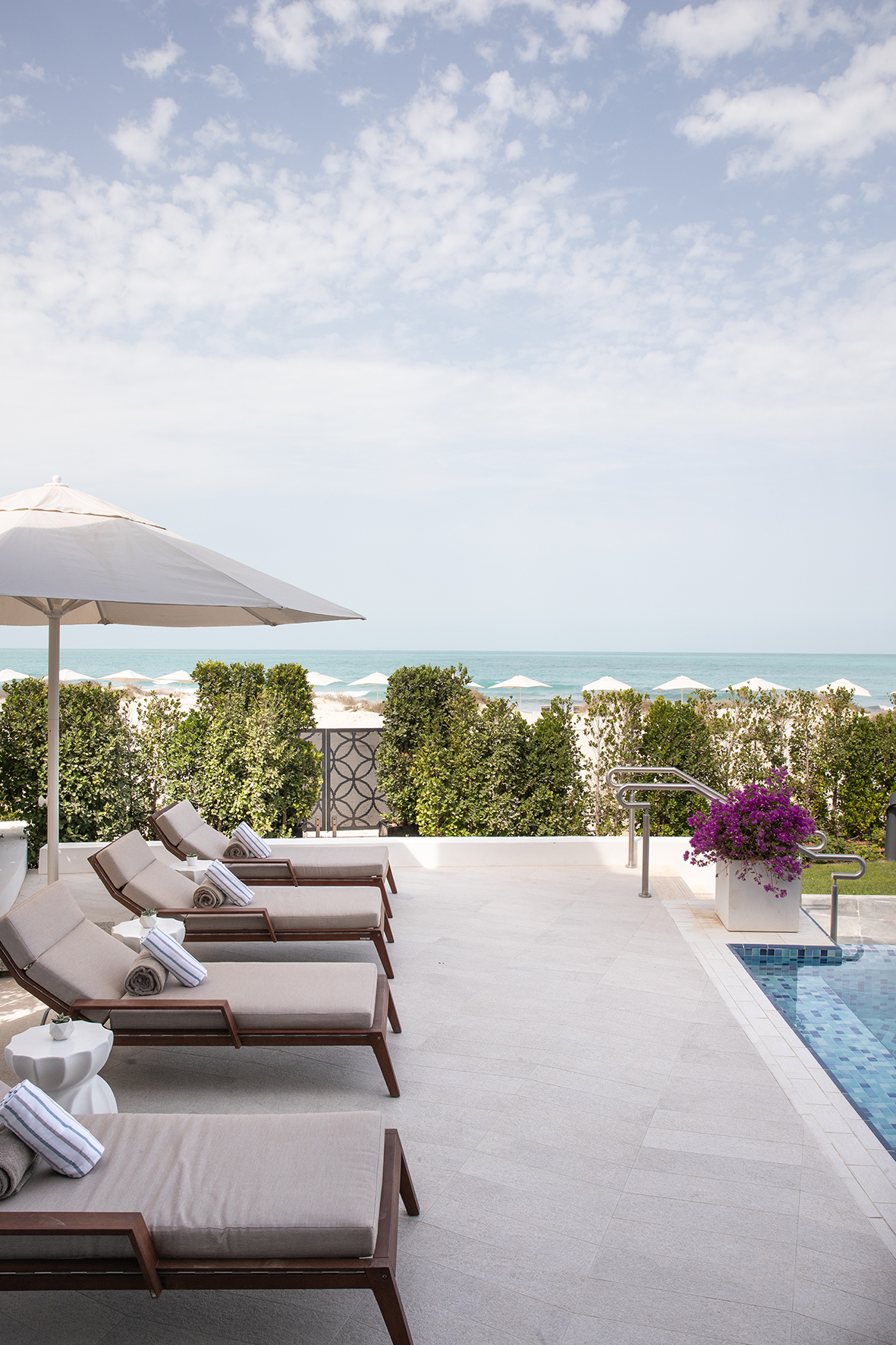 Arabia, Abu Dhabi, Jumeirah Saadiyat Island, Four Bedroom Villa Private Pool