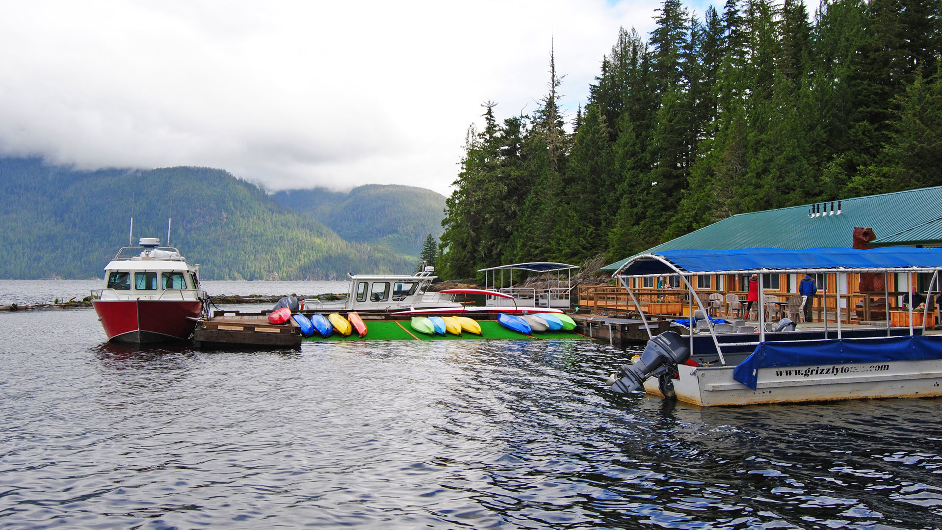  Luxury Canada Holidays, Knight Inlet Lodge, Jetty