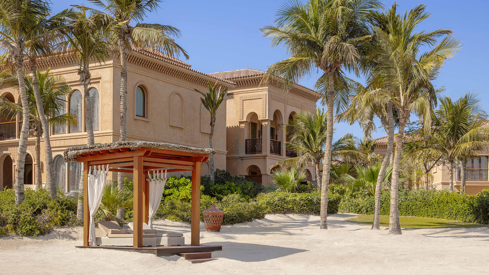 Indian Ocean & Arabia, Luxury Dubai holidays, One&Only The Palm, Beach Cabana