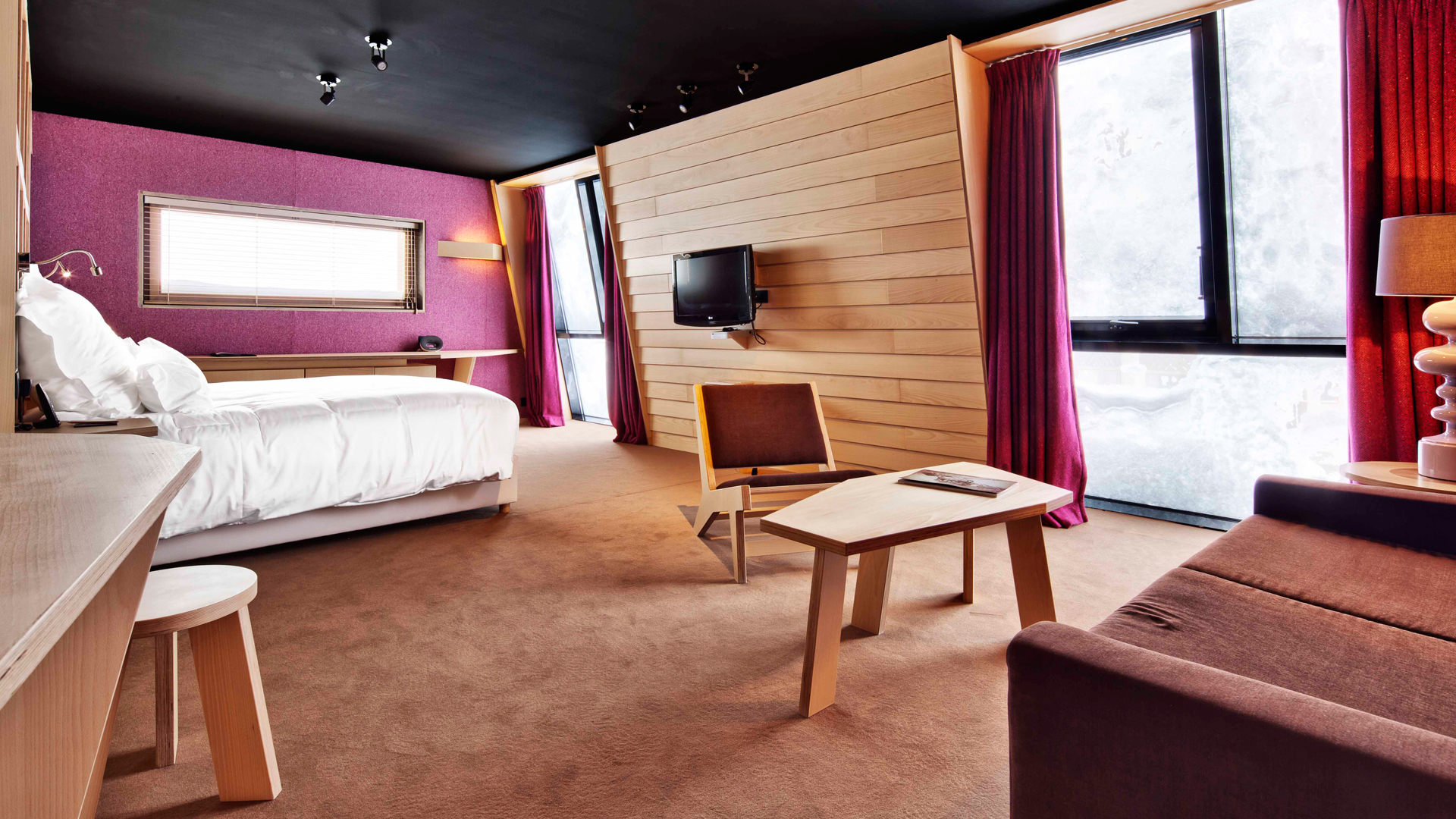 Ski & Snow, The Three Valleys, France, Altapura, Design room