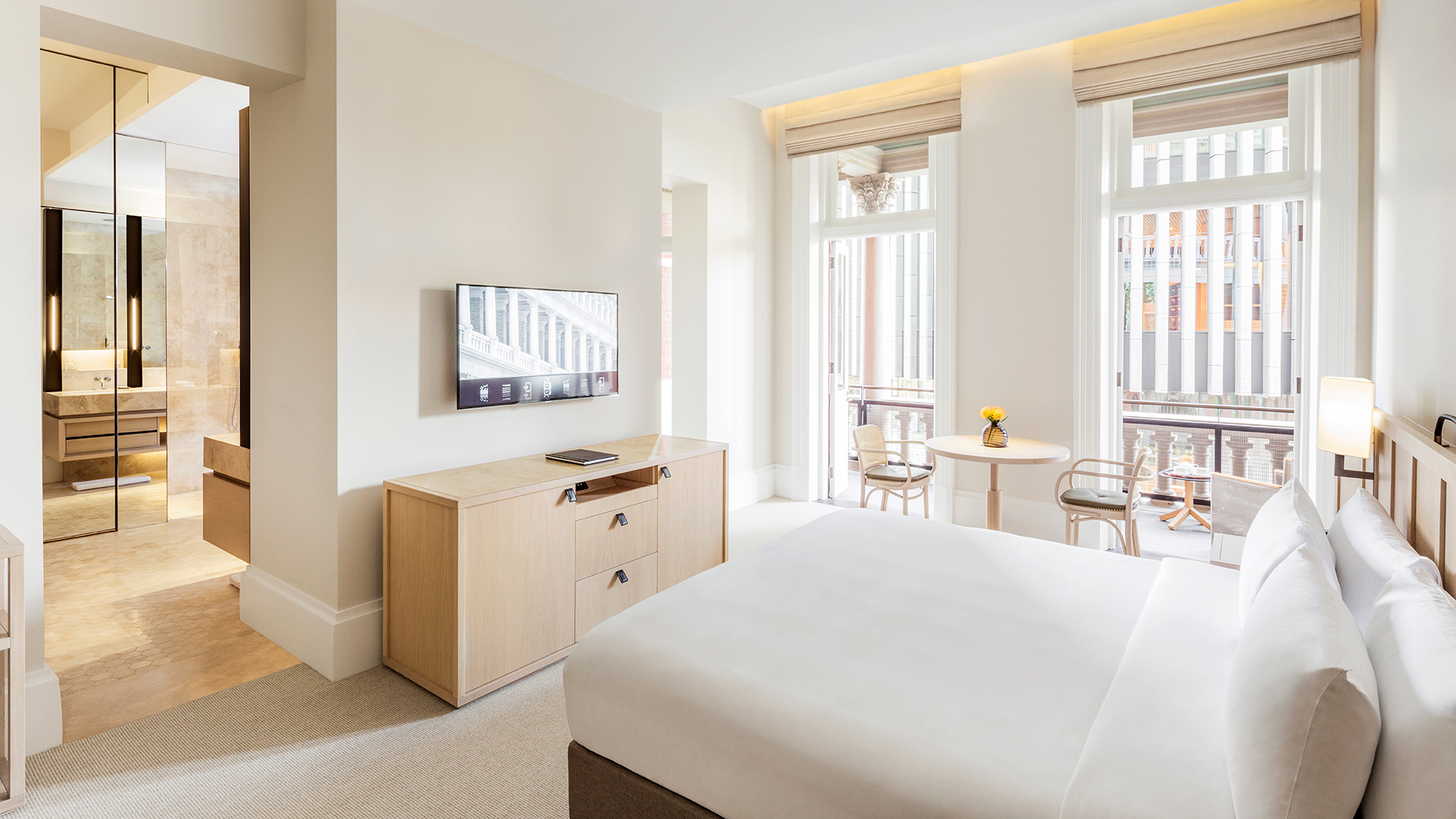  Worldwide, Australia, COMO The Treasury, Heritage Balcony Room Bedroom