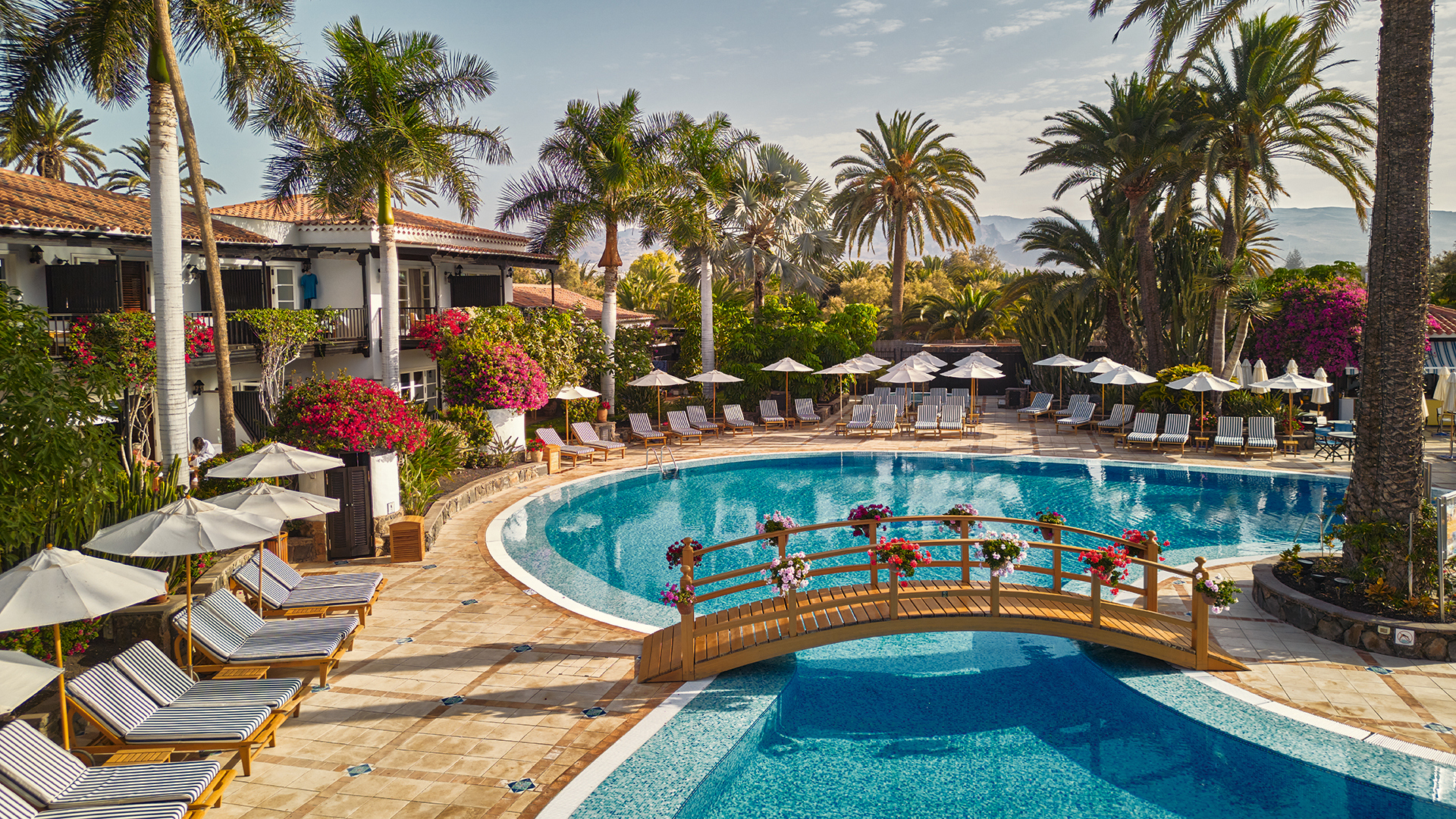 Europe, Luxury Gran Canaria Holidays, Seaside Grand Hotel Residencia, Swimming pool