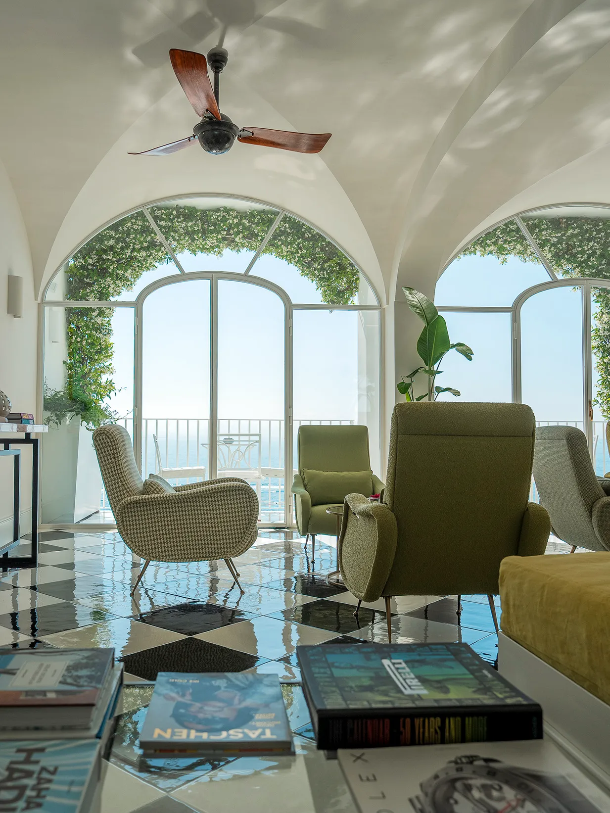 Europe, Italy, Amalfi Coast, Hotel Miramalfi, Donna Emma restaurant 