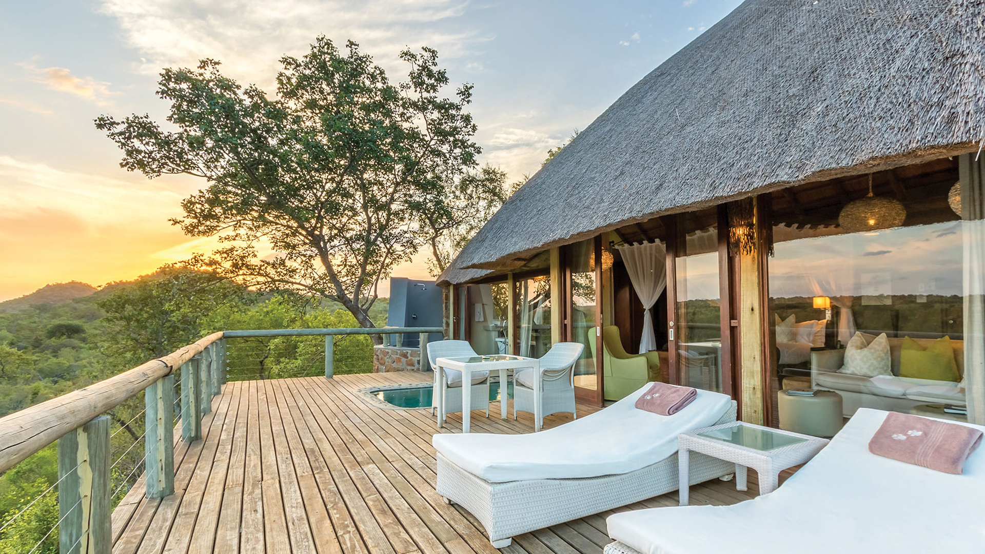  Africa, South Africa, Leopard Hills Private Game Reserve, Suite deck 