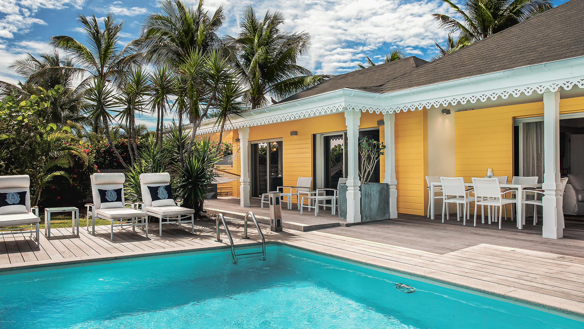 Caribbean, St Barths, Rosewood Le Guanahani St Barth, Boungainvillea Suite
