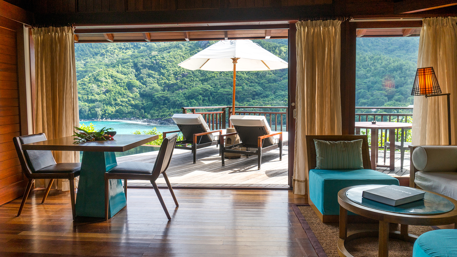 Indian Ocean, Seychelles, Constance Ephelia, Villa lounge and balcony