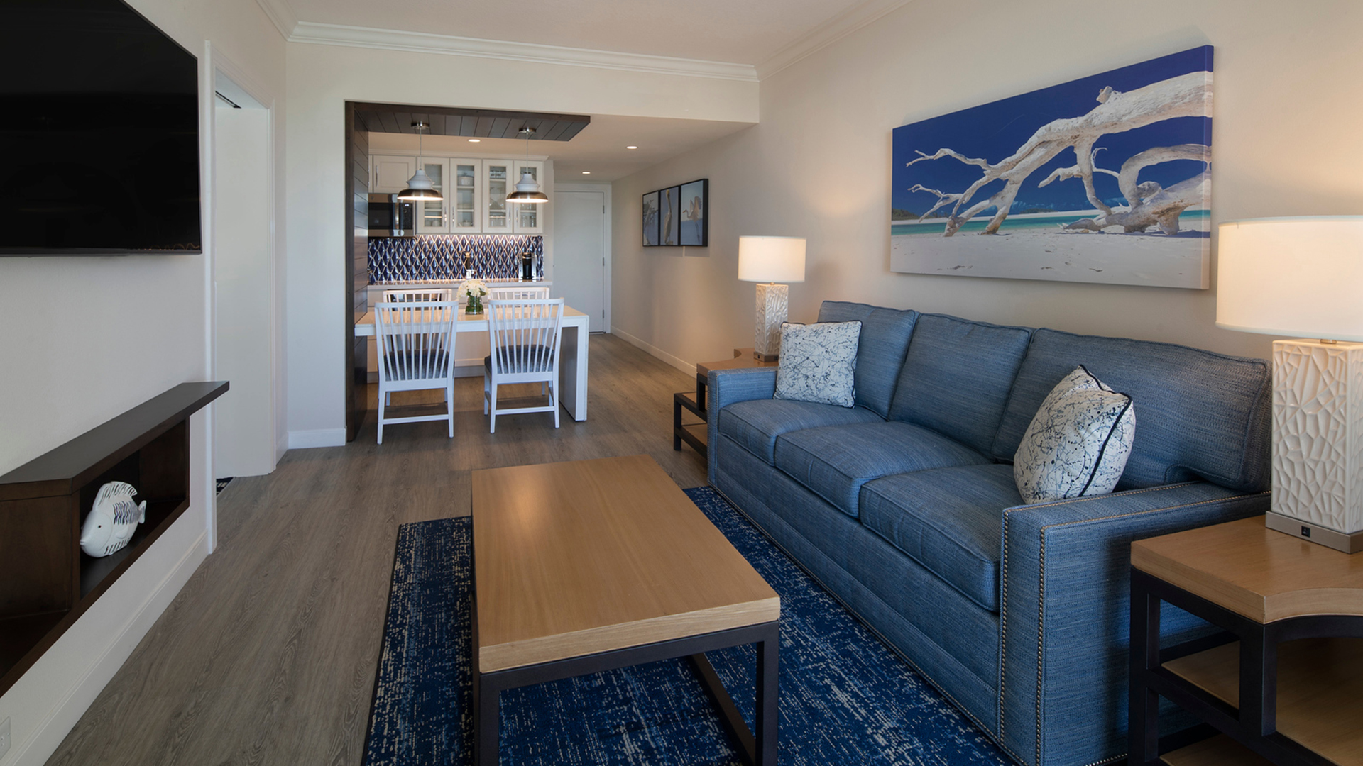  USA, Luxury Florida Holidays, The Resort at Longboat Key Club, Suite Lounge