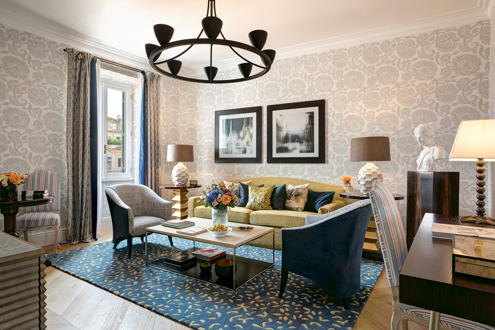 Europe, Italy, Rome, Hotel de Russie - A Rocco Forte Hotel, Superior suite lounge