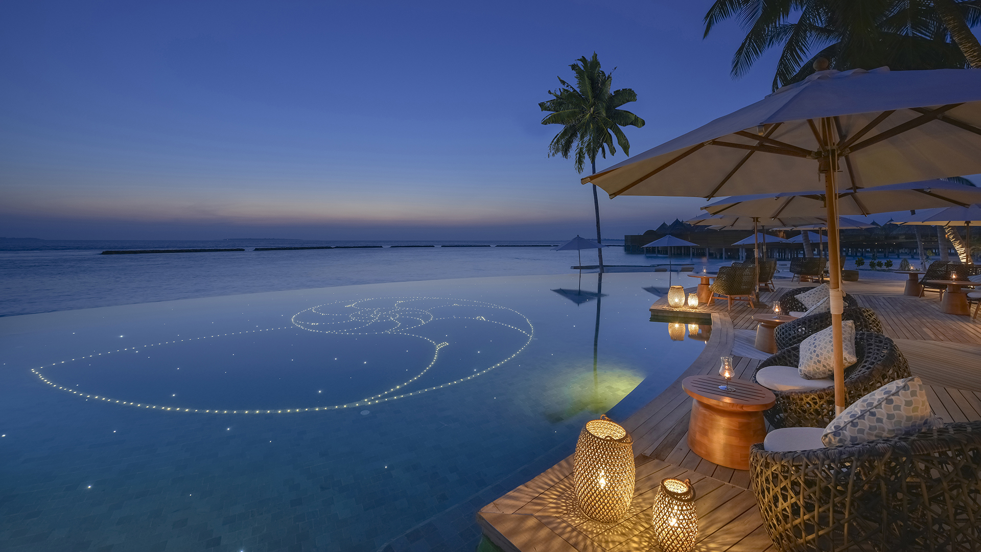 Indian Ocean, Maldives, The Nautilus, Pool