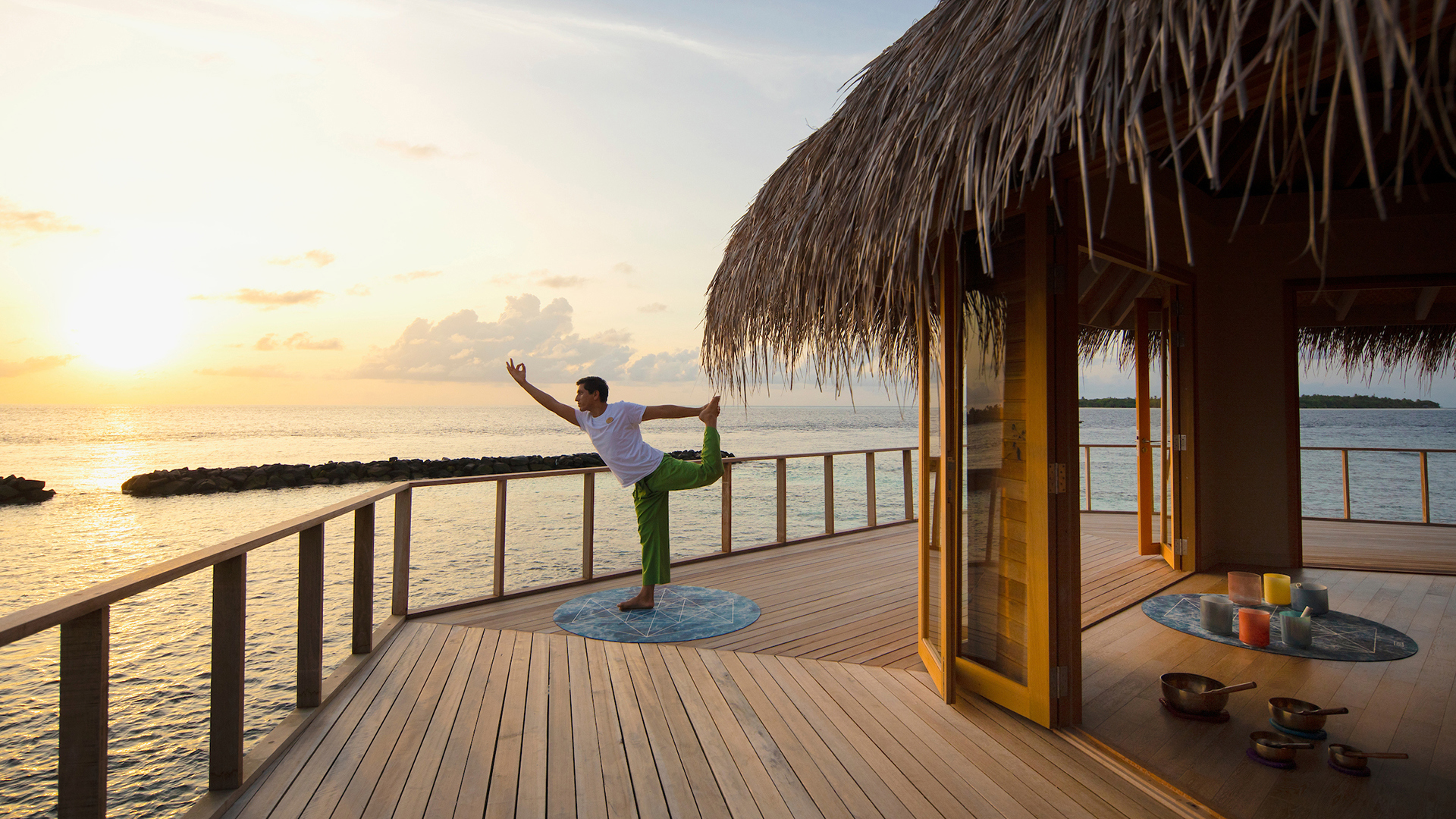 Indian Ocean, Maldives, The Nautilus, Sunrise Yoga