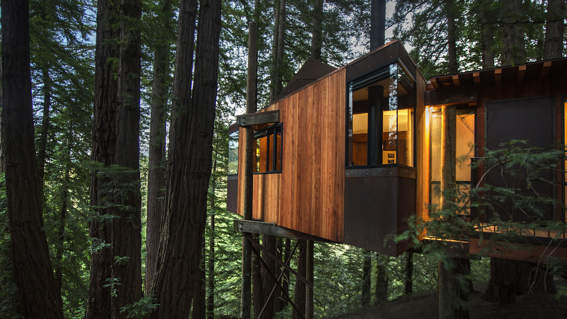 USA, Luxury California Holidays, Post Ranch Inn, Tree House