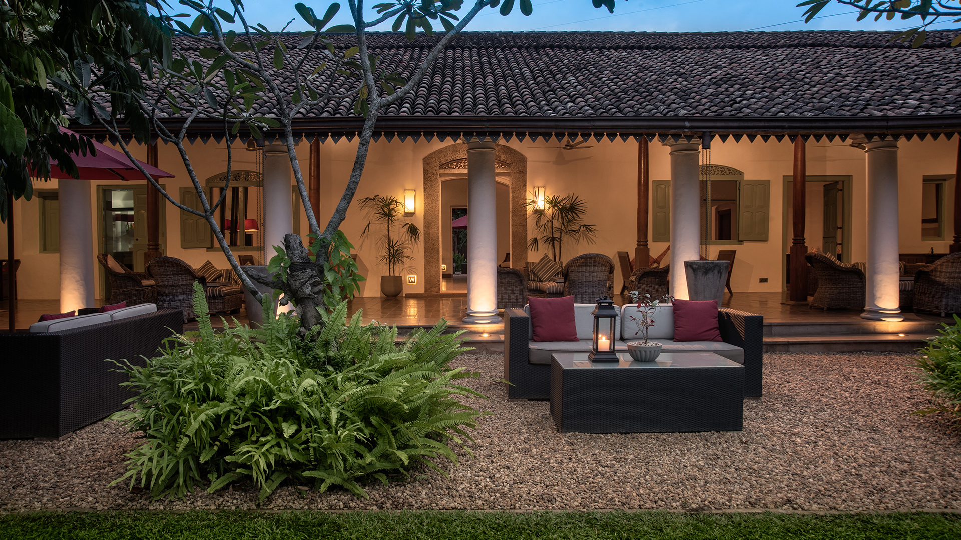 Worldwide, Sri Lanka, The Wallawwa, Veranda