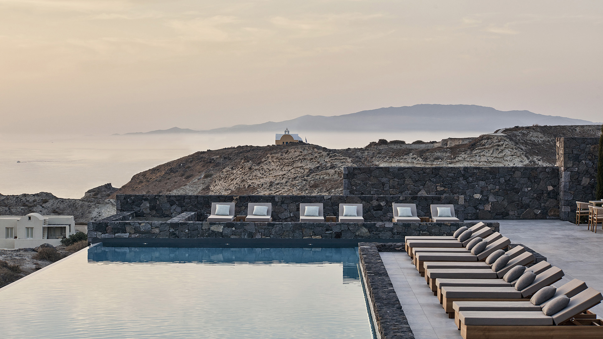 Canaves Oia Epitome | Greece | Carrier Luxury Holidays