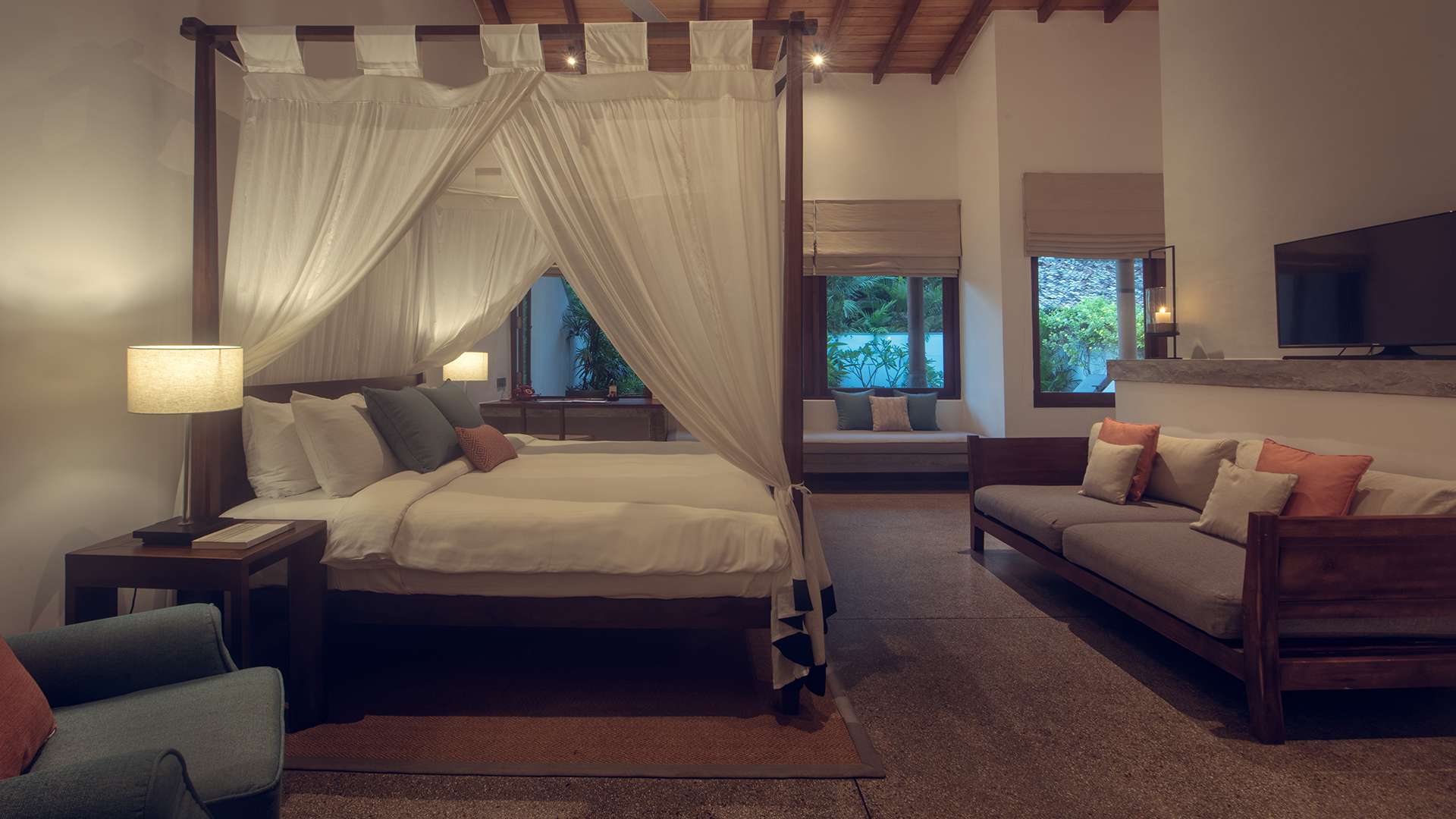  Worldwide, Sri Lanka, The Wallawwa, Mountbatten Suite Bedroom