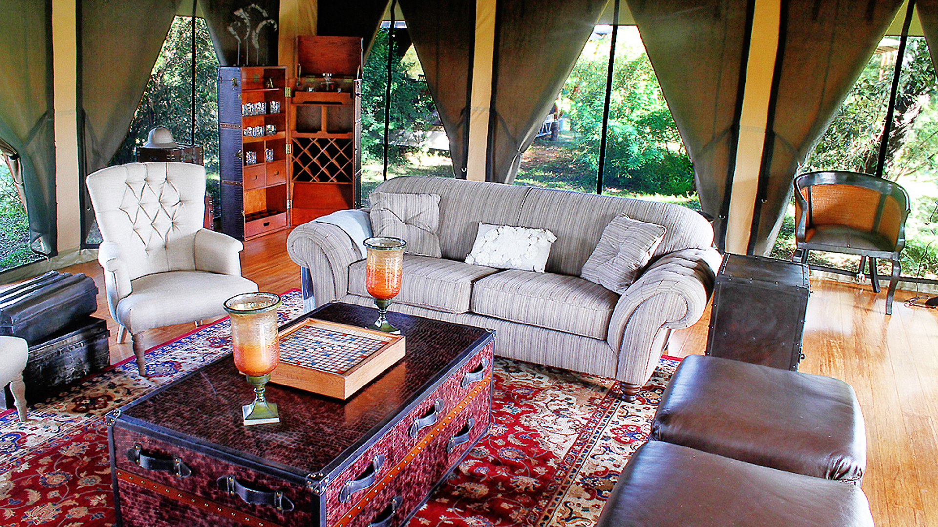 Africa, Kenya, Sand river Masai Mara, Lounge