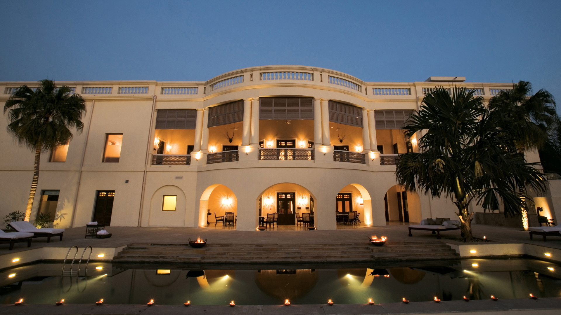 Worldwide, India, Nadesar palace, varanasi, Exterior