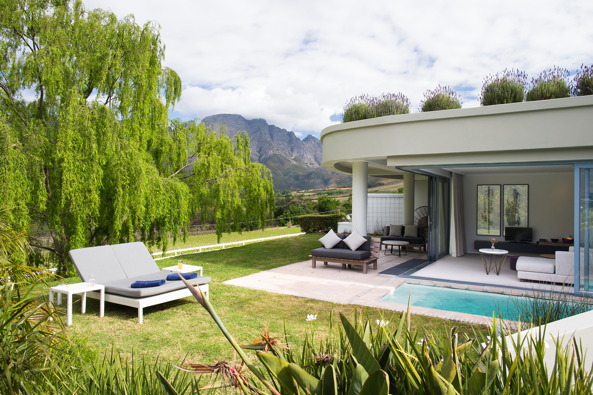  Africa, South Africa, Mont Rochelle, Classique Pool