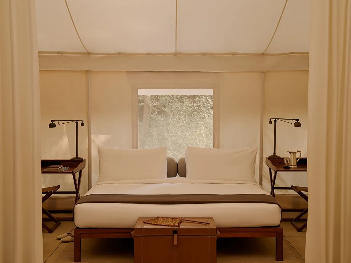 Asia, India, Aman-i-Khas, luxury tent bedroom