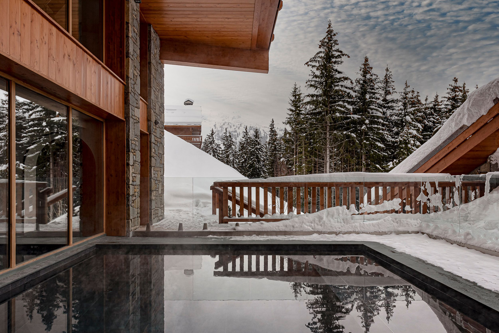 Ski & Snow, France, The Three Valleys, Meribel, Le Cou Cou, outdoor pool 
