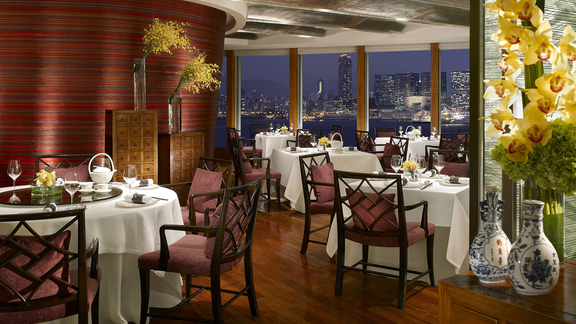 Asia, Hong Kong, Four Seasons Hotel Hong Kong, Dining