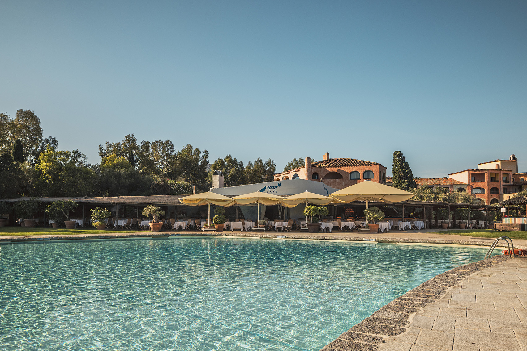 Europe, Italy, Sardinia, Hotel Cala di Volpe, pool