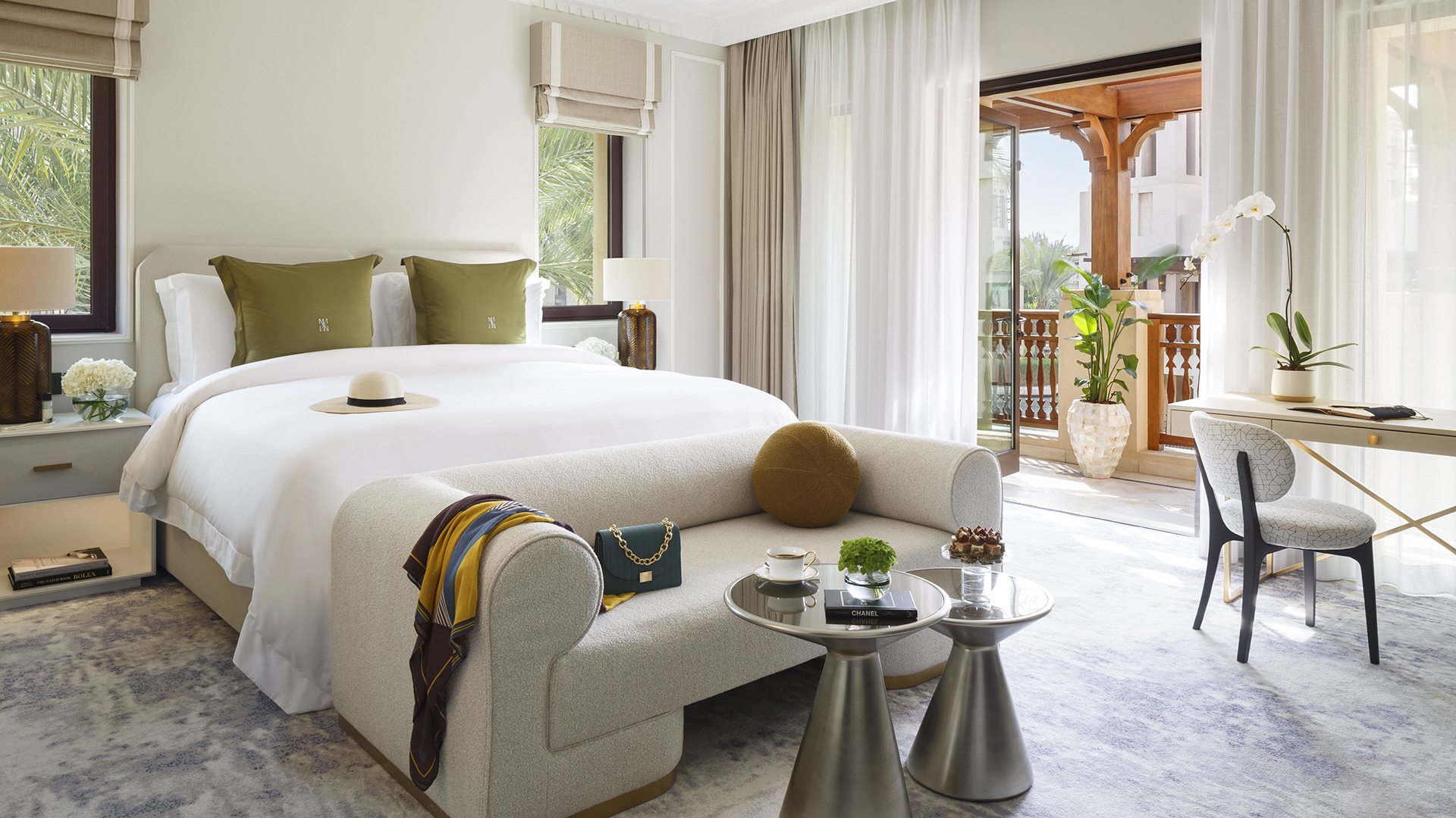 Arabia, Dubai, Malakiya Villas, Master bedroom