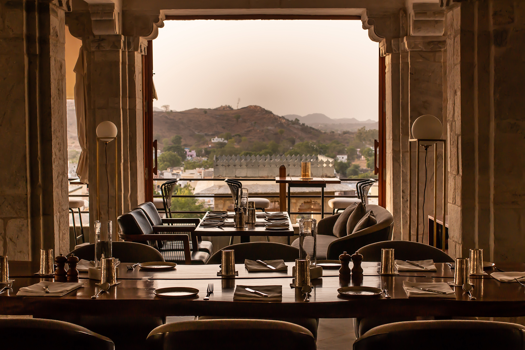 Asia, India, RAAS Devigarh, tables set in restaurant 