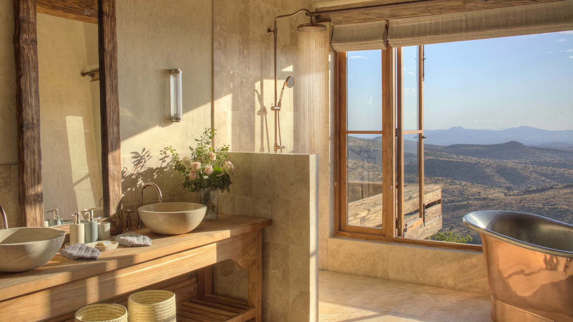 Africa, Kenya, Lengishu, Hoopoe Bathroom