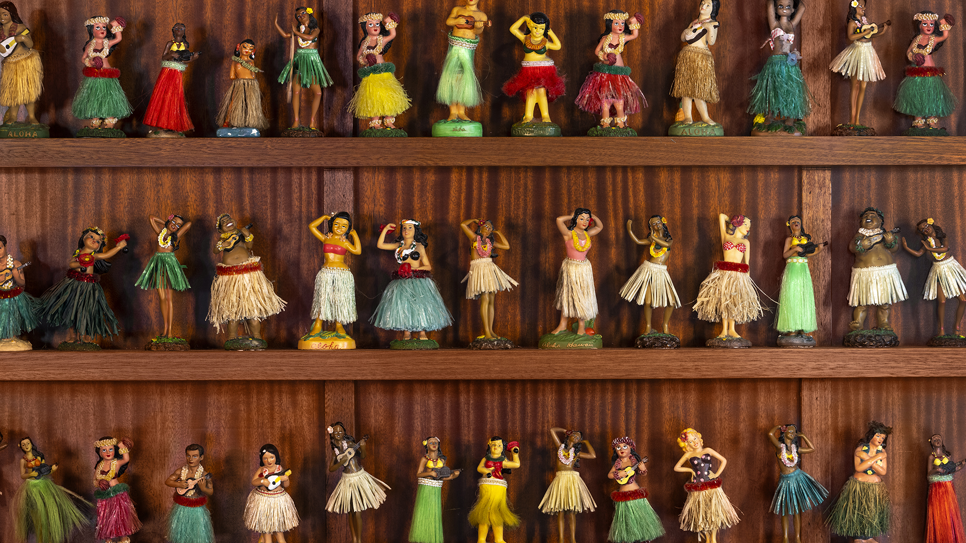  North America & Canada, Hawaii, The Laylow, Hula Girl