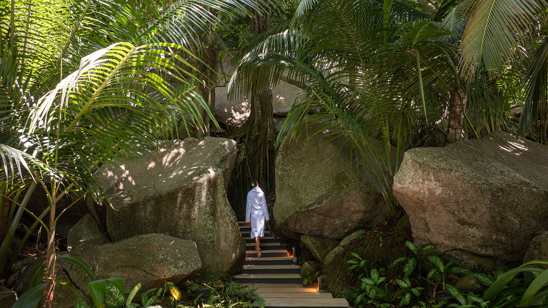 Indian Ocean, Seychelles, Cheval Blanc, Spa Entrance