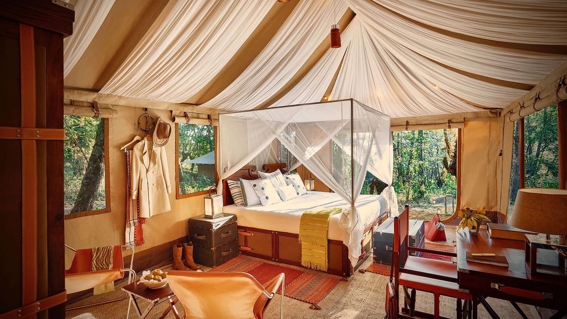 Asia, India, The Ultimate Travelling Camps, Interior view of tent