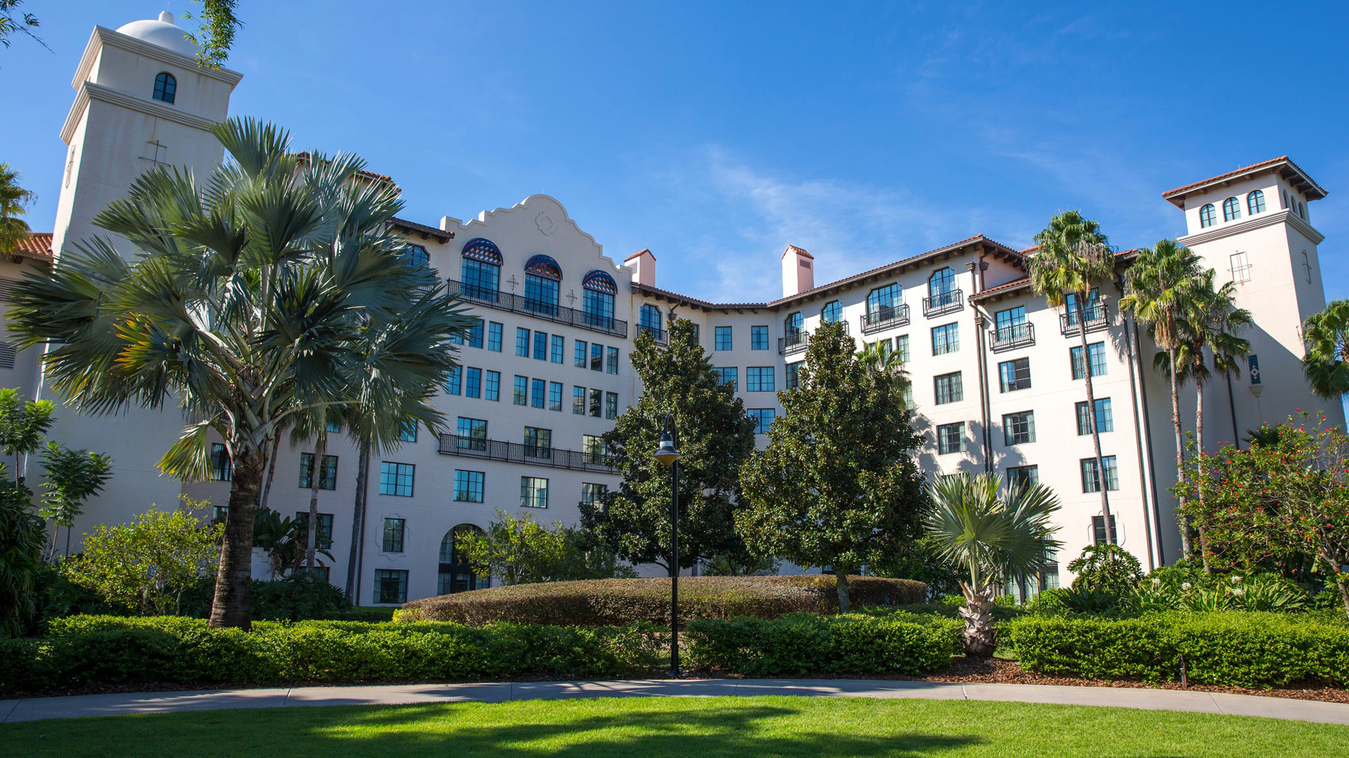 USA, Luxury Florida Holidays, Hard Rock Hotel at Universal Orlando®, Hotel exterior