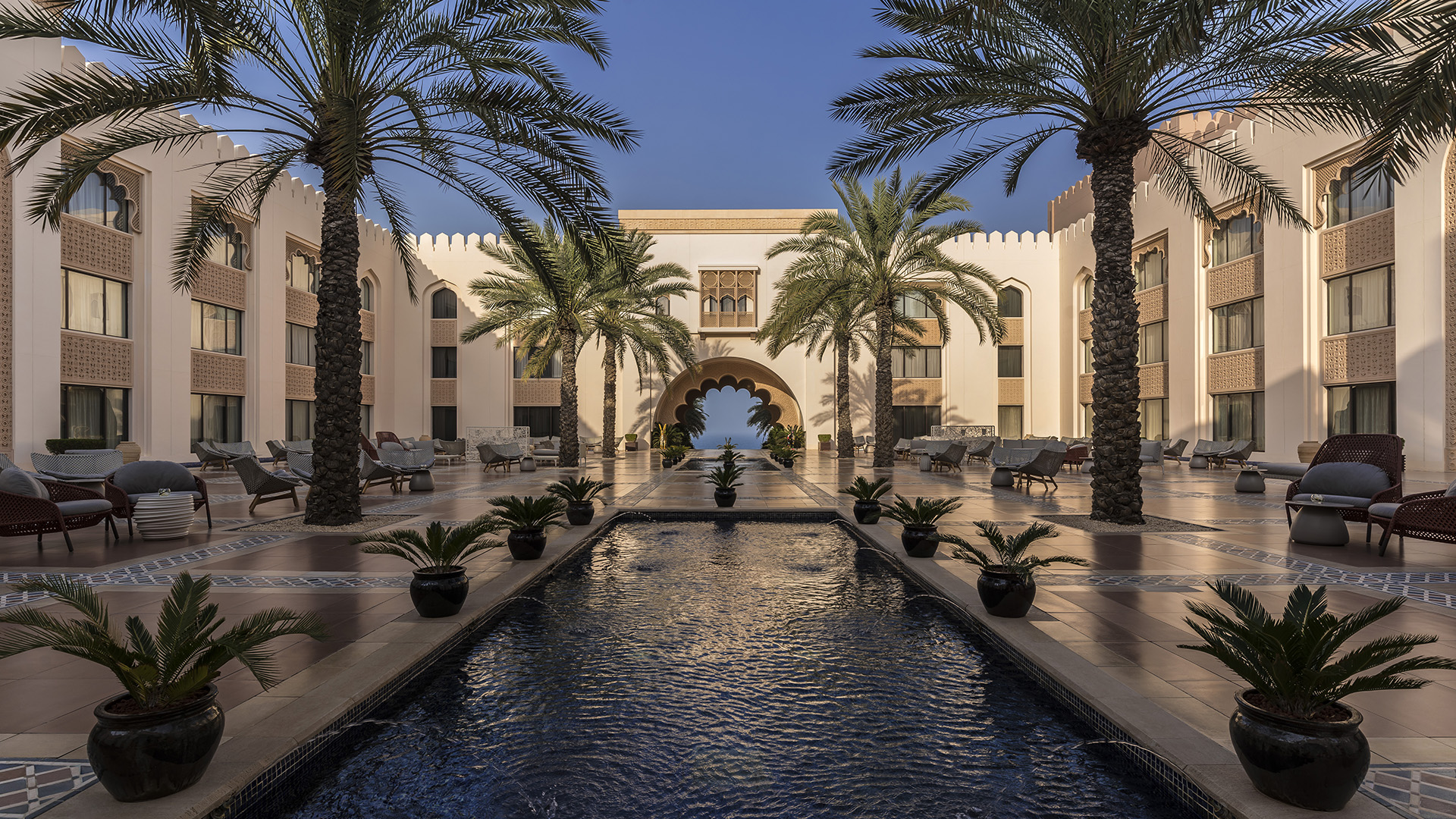 Shangri-La Al Husn Resort & Spa