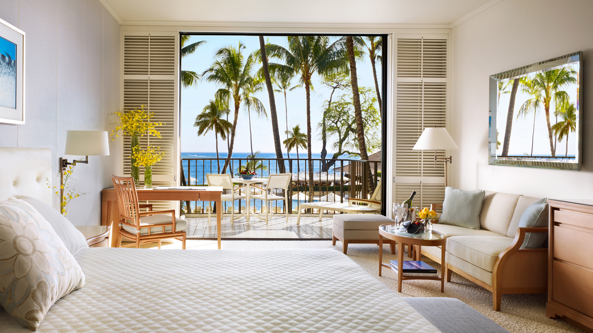 USA, Luxury Hawaii Holidays, Halekulani, Ocean Front Room