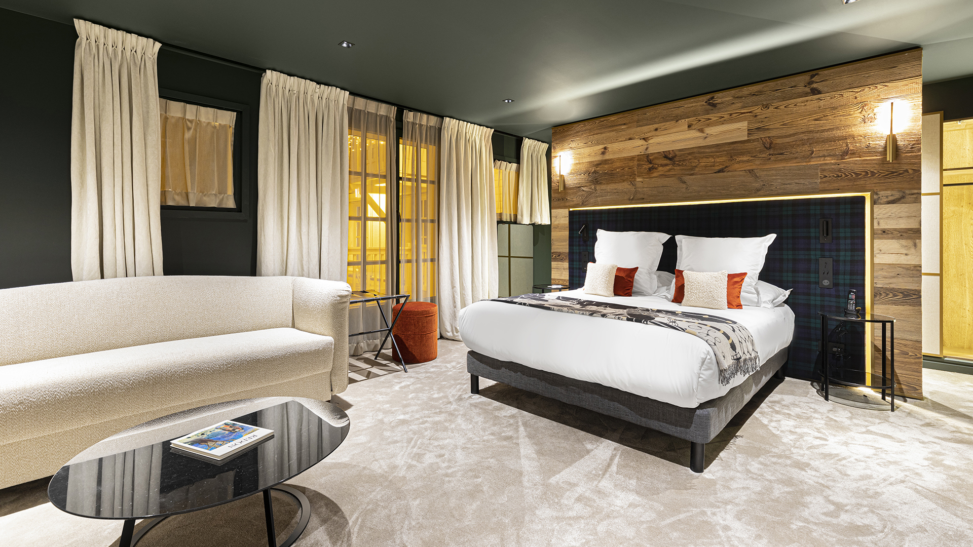 Ski & Snow, The Three Valleys, France, Le Chabichou, Summit Suite