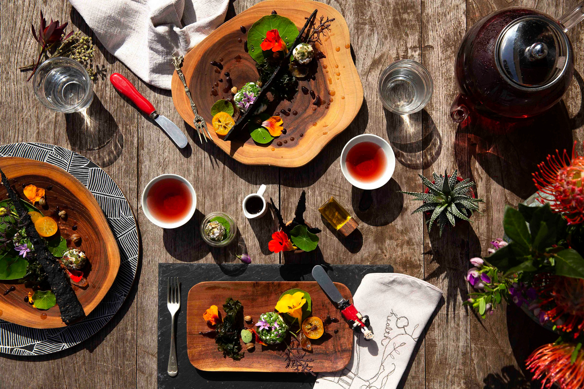 Food and drinks on a wooden table
