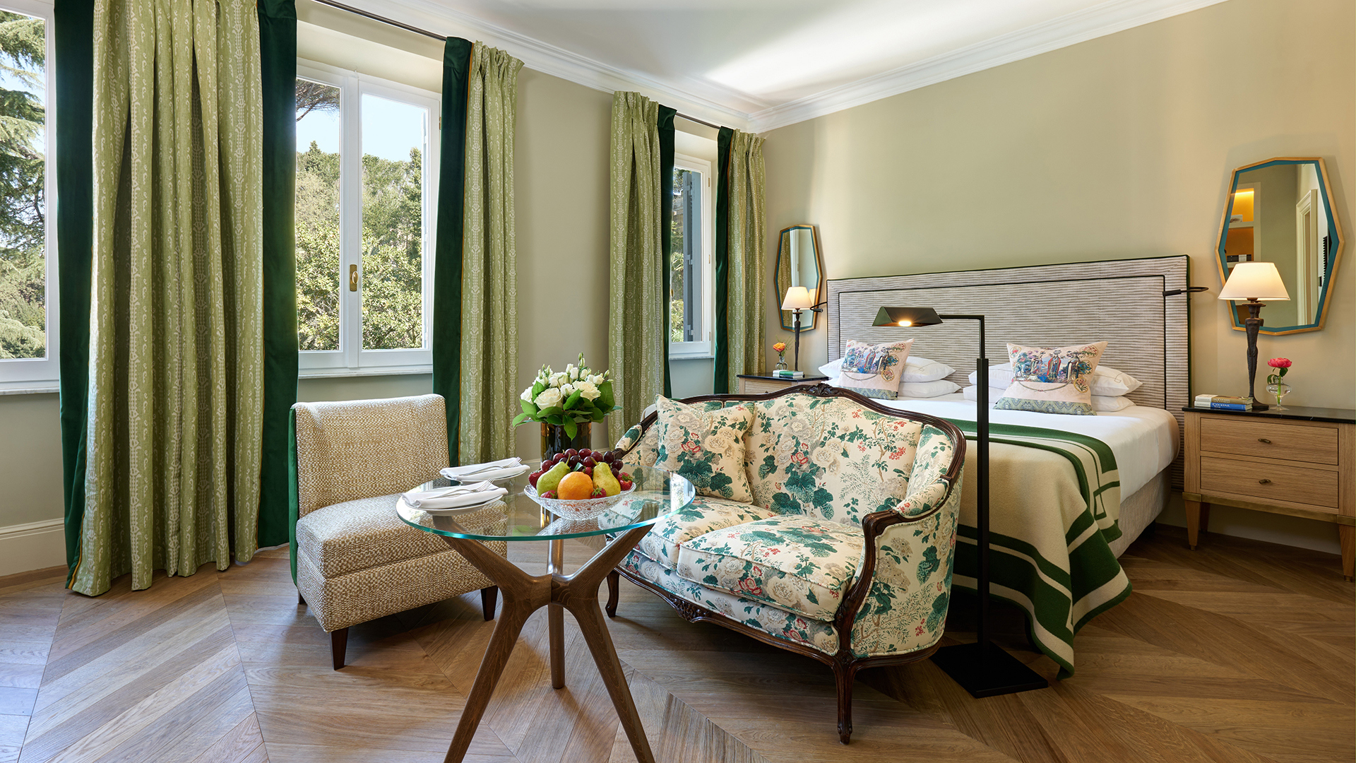 Europe, Italy, Hotel de Russie, Superior Deluxe Room