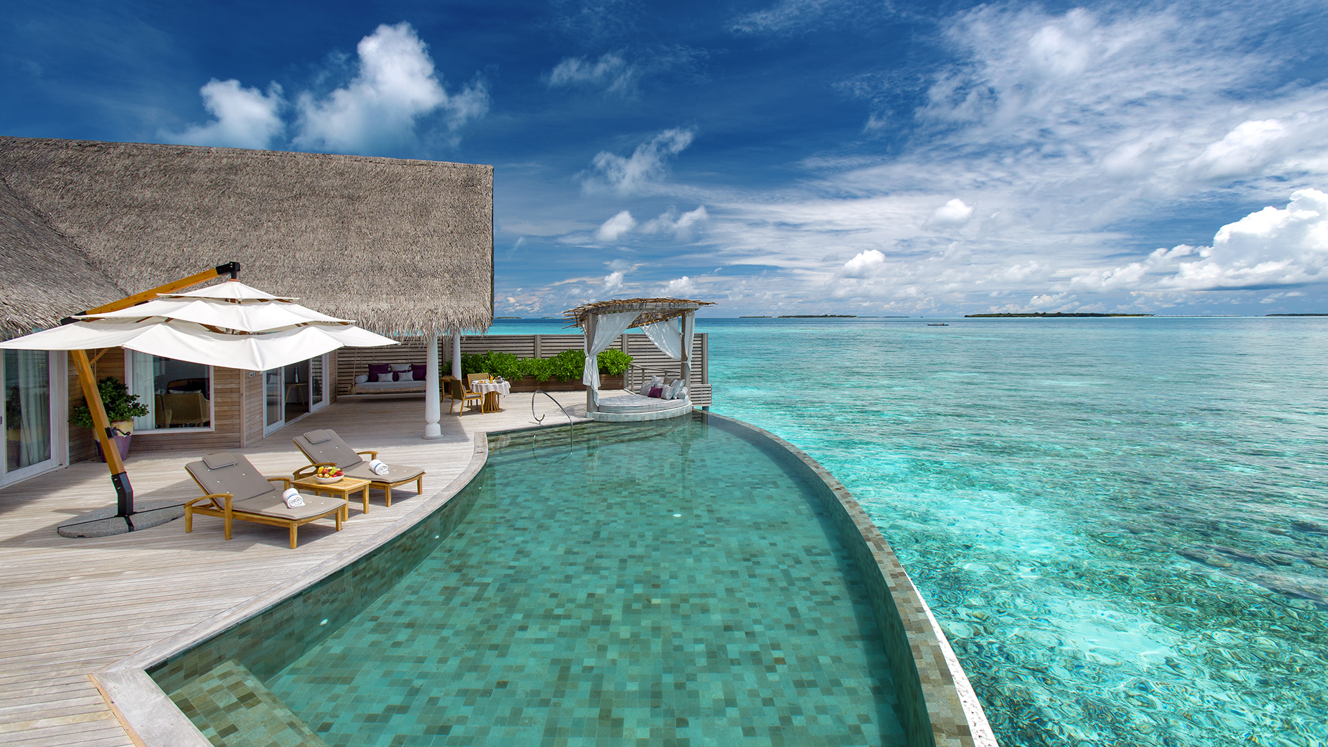 Indian Ocean, Maldives, Milaidhoo, Ocean residence exterior
