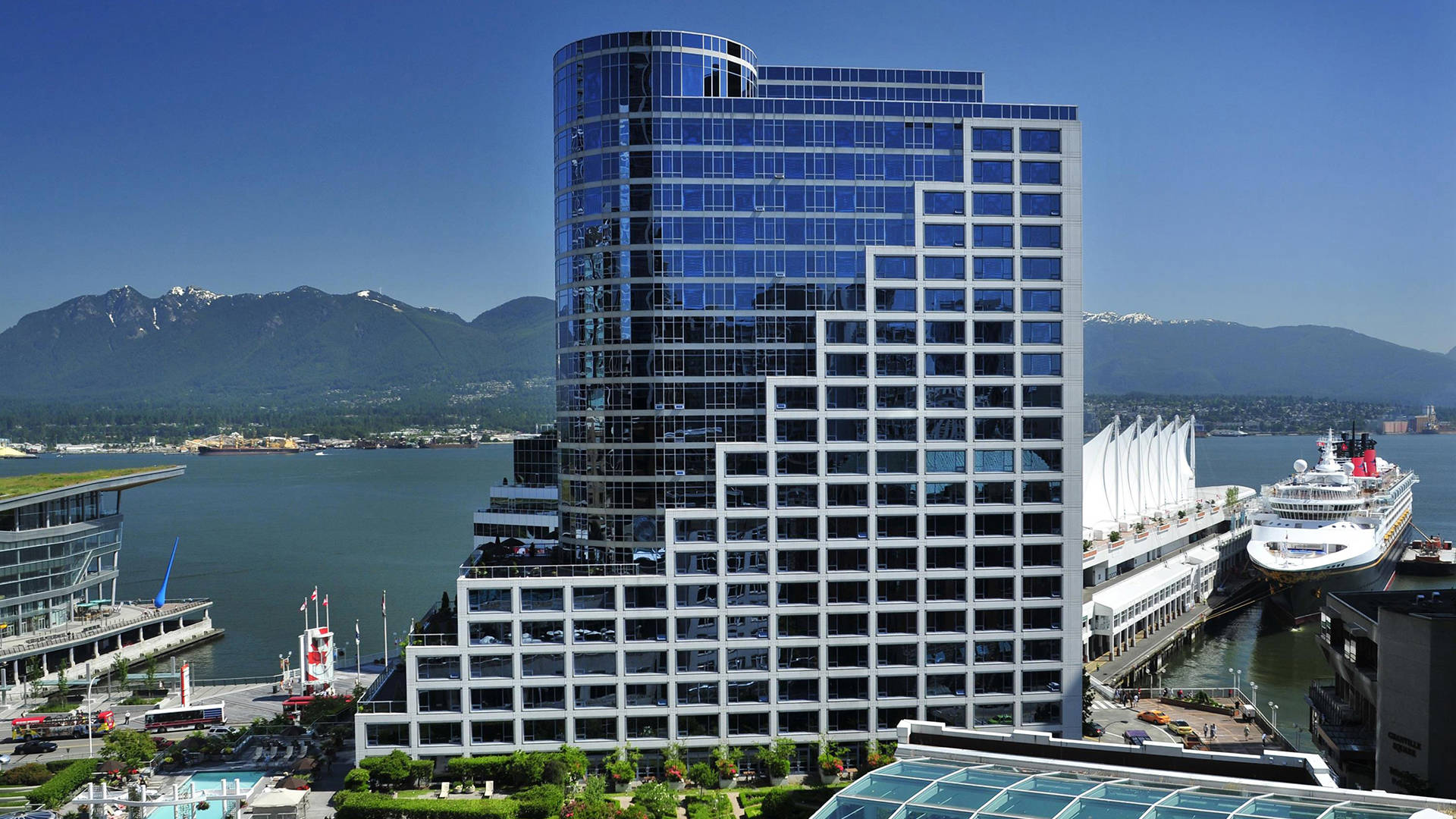Fairmont Waterfront