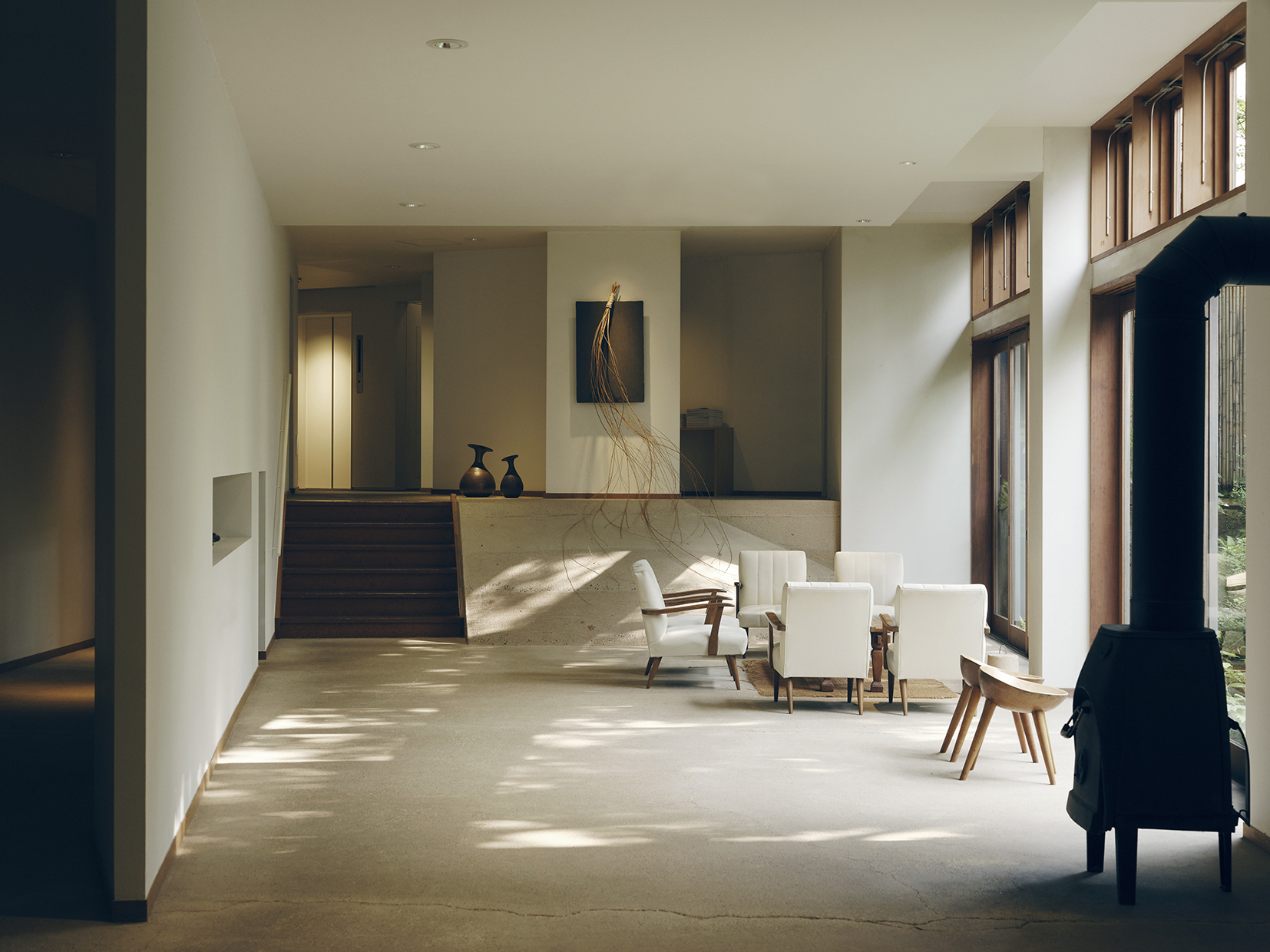 Asia, Japan, Beniya Mukayu, communal lounge area 