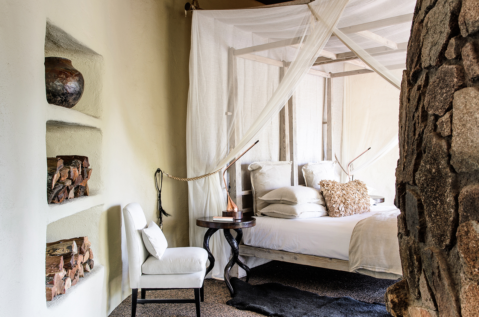  Africa, South Africa, Boulders Lodge at Singita Private Game Reserve, Suite
